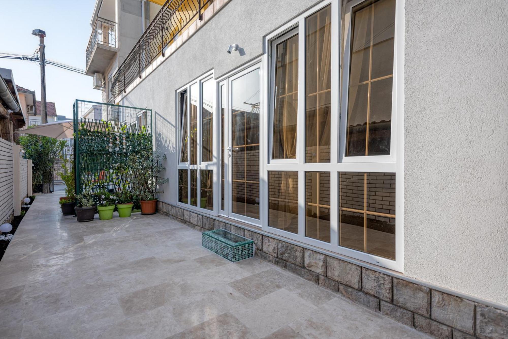 Apartments Vujosevic Tivat Extérieur photo
