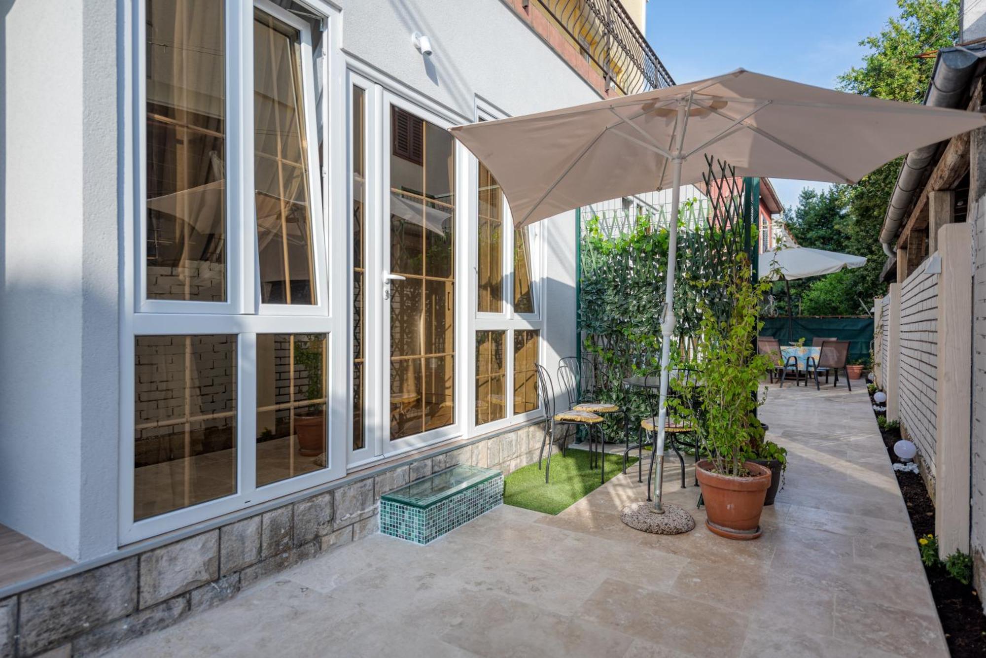 Apartments Vujosevic Tivat Extérieur photo