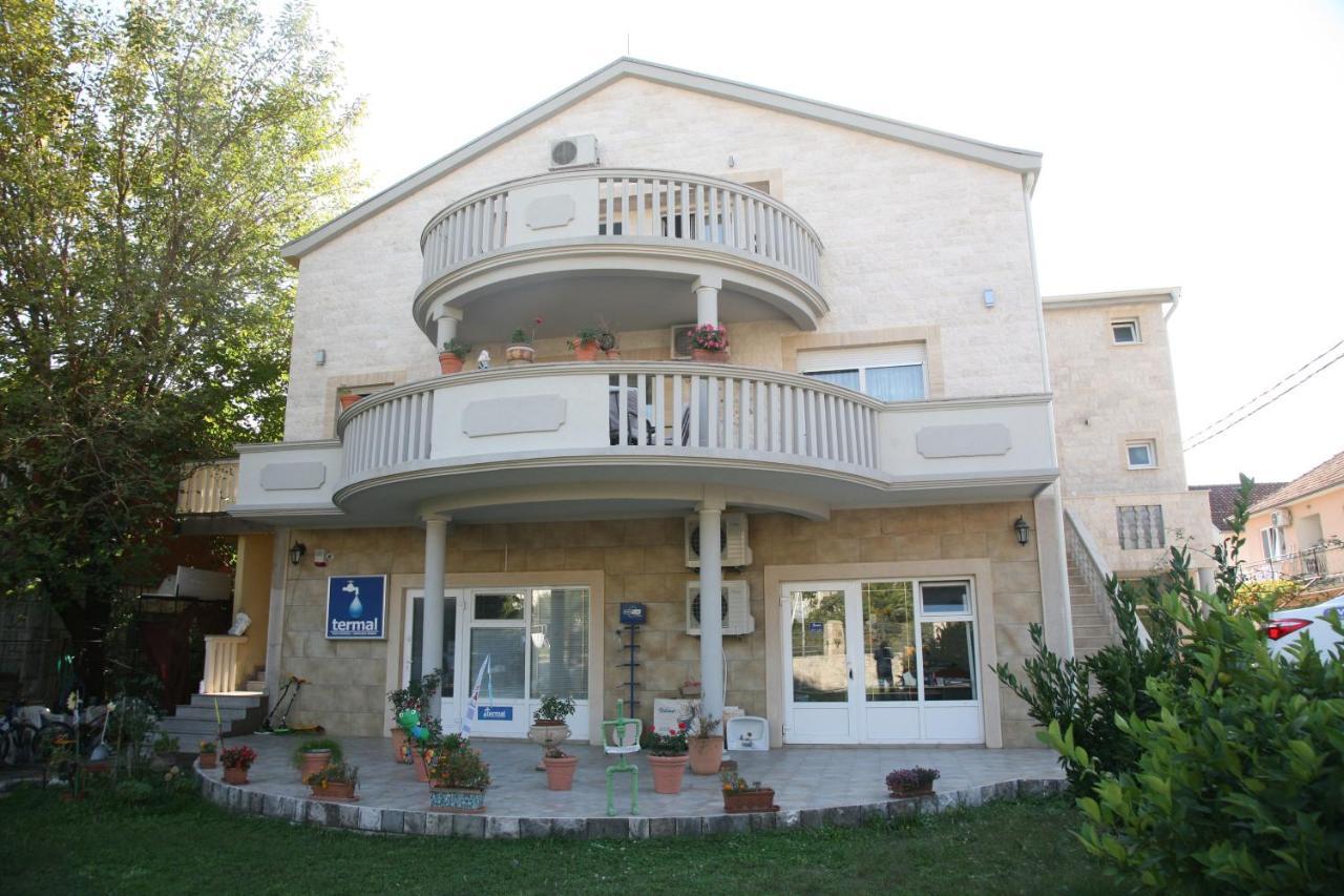 Apartments Vujosevic Tivat Extérieur photo